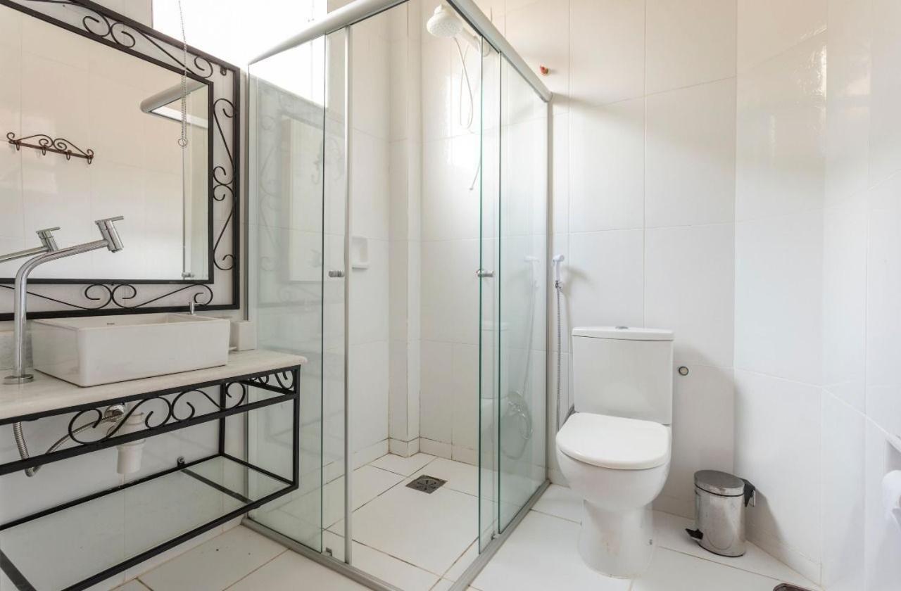 Casarao Espacoso A 800m Do Centro, Pet Friendly, 8 Pessoas, Garagem 3 Carros Tiradentes