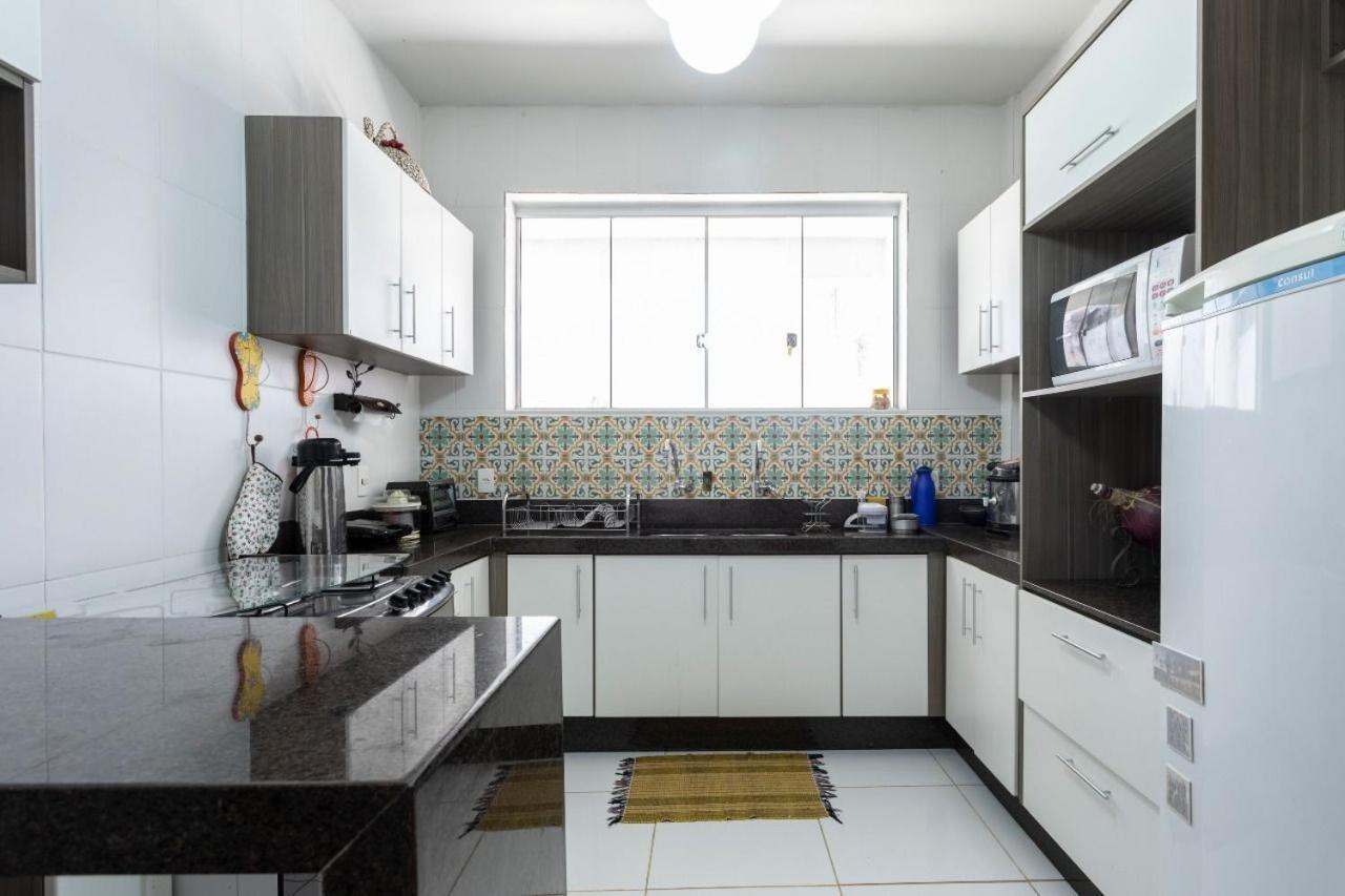 Casarao Espacoso A 800m Do Centro, Pet Friendly, 8 Pessoas, Garagem 3 Carros